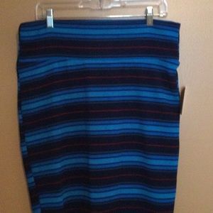 NWT Lularoe Cassie Skirt, XL. Blue, red, black stripes